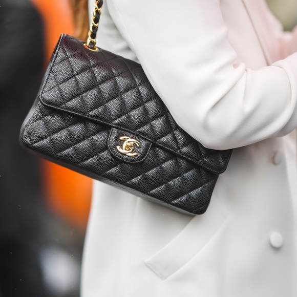 Chanel Black Quilted Caviar Medium Classic Double Flap - 15944875 serial number - Picture 3 of 16